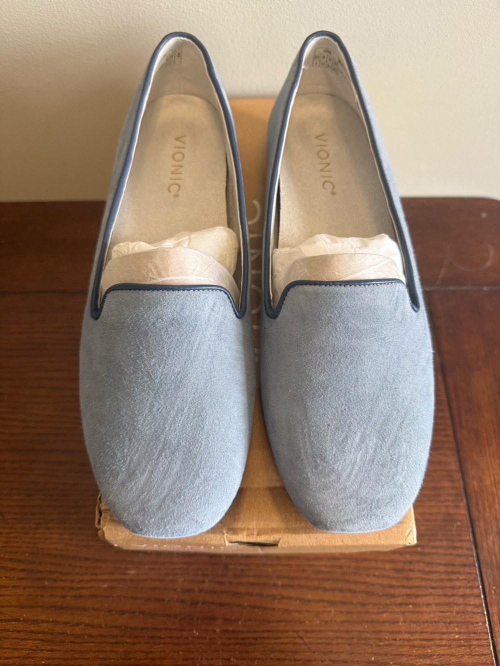 Vionic‎ Women's Suede-Look Slip-On Loafers in Powder Blue - Picture 4 of 8